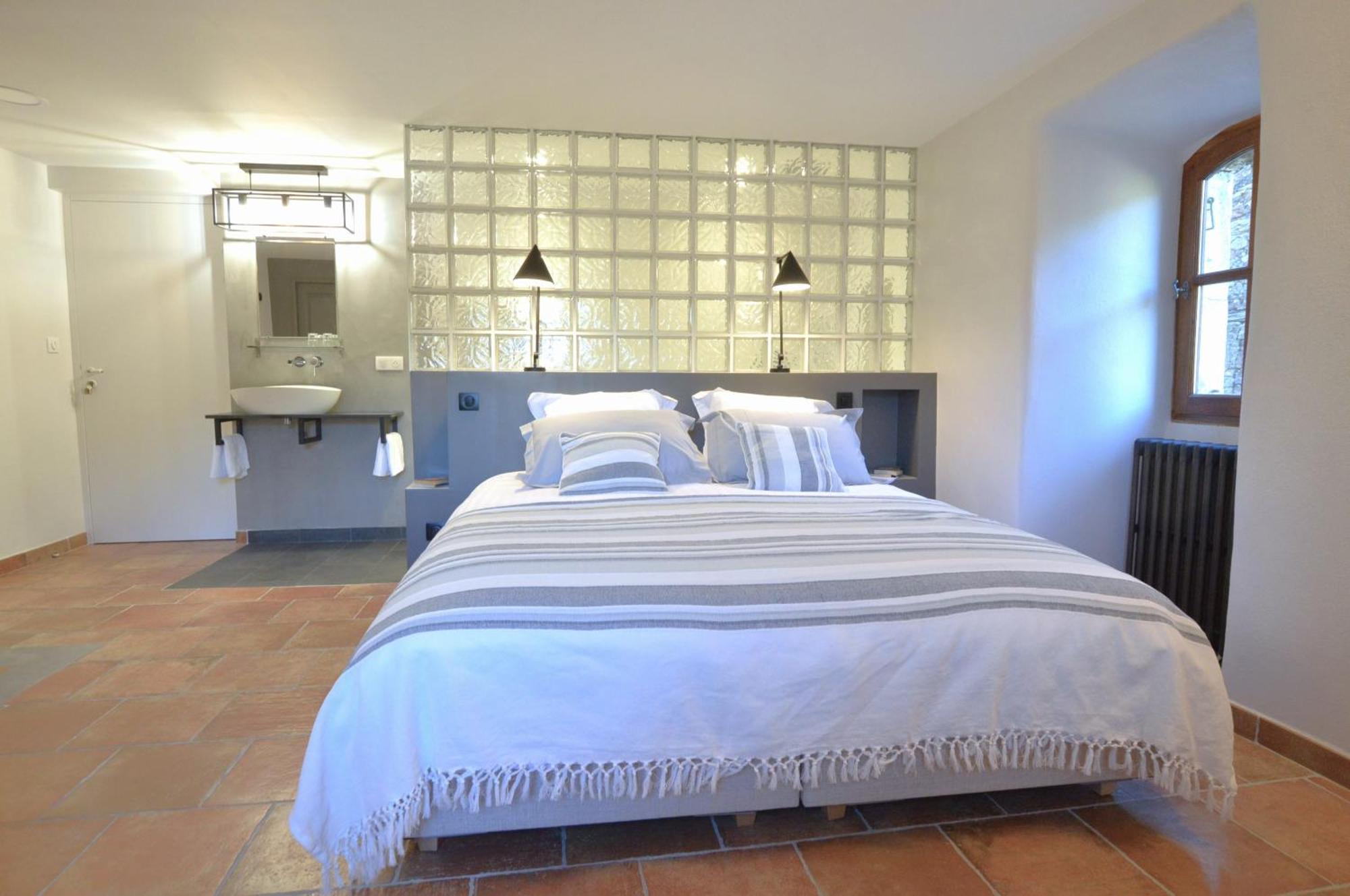 Mas Des Druilles Bed and Breakfast Generargues Exteriör bild